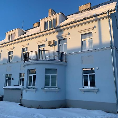 Staadioni apartment Tartu Esterno foto